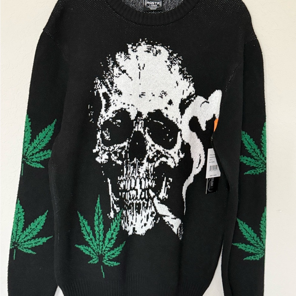 RGSTR NY skull and smoke sweater